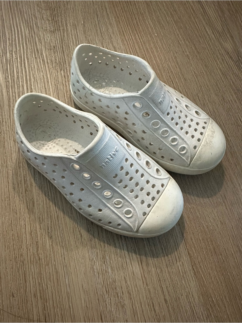 Kids Lightweight Slip-On Water Shoes - White by Native toddler size C7
